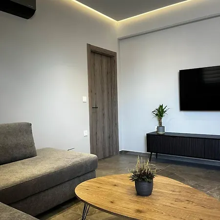 Castalia Naiades Apartment *