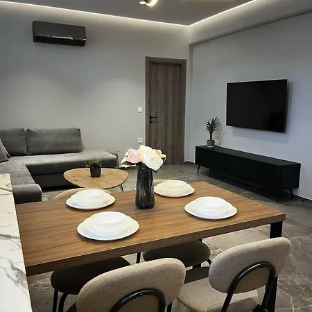 Castalia Naiades Apartment *